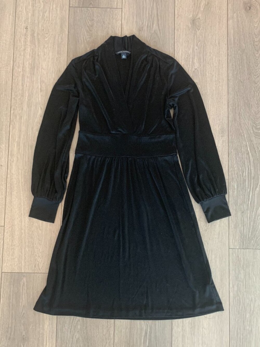 EUC Banana Republic Women's Black Long Sleeve Dress Size S